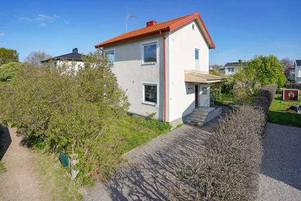 Fågelvägen 12