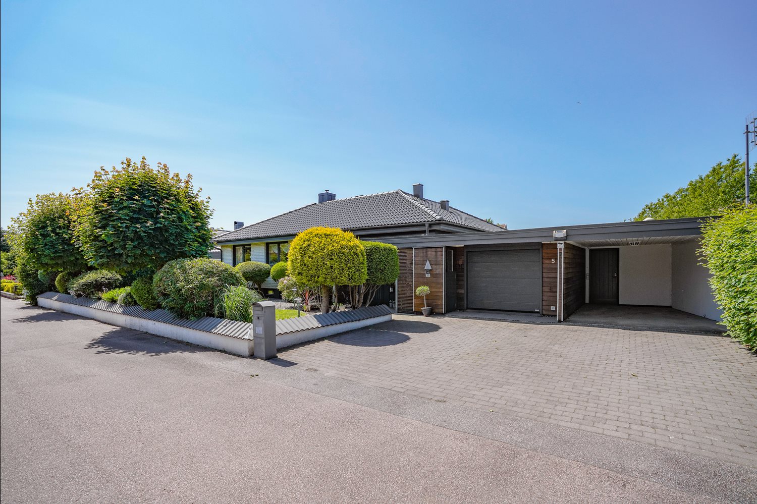 Bild - Renghammar Mäklarkonsult