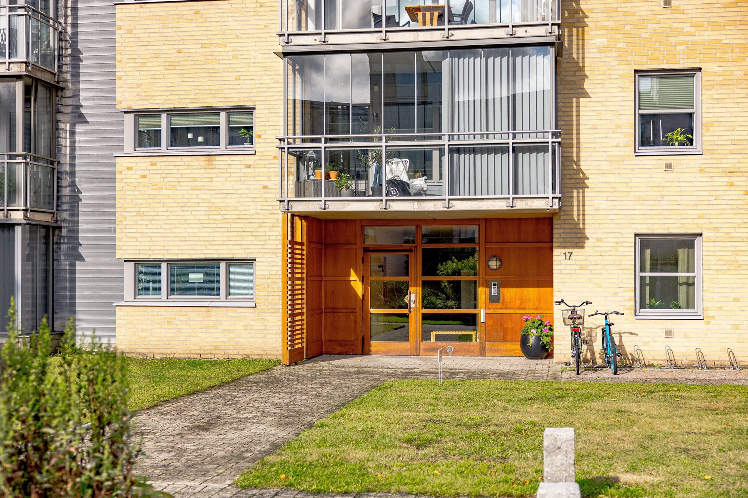 Södra vägen 17